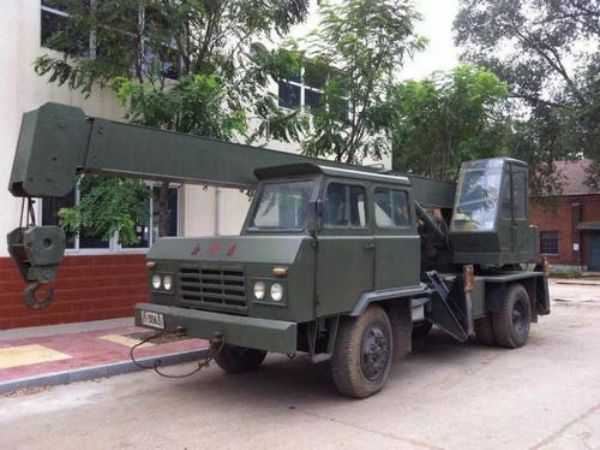 市中区吊车出租公司电话_吊车与高空车的区别在哪里